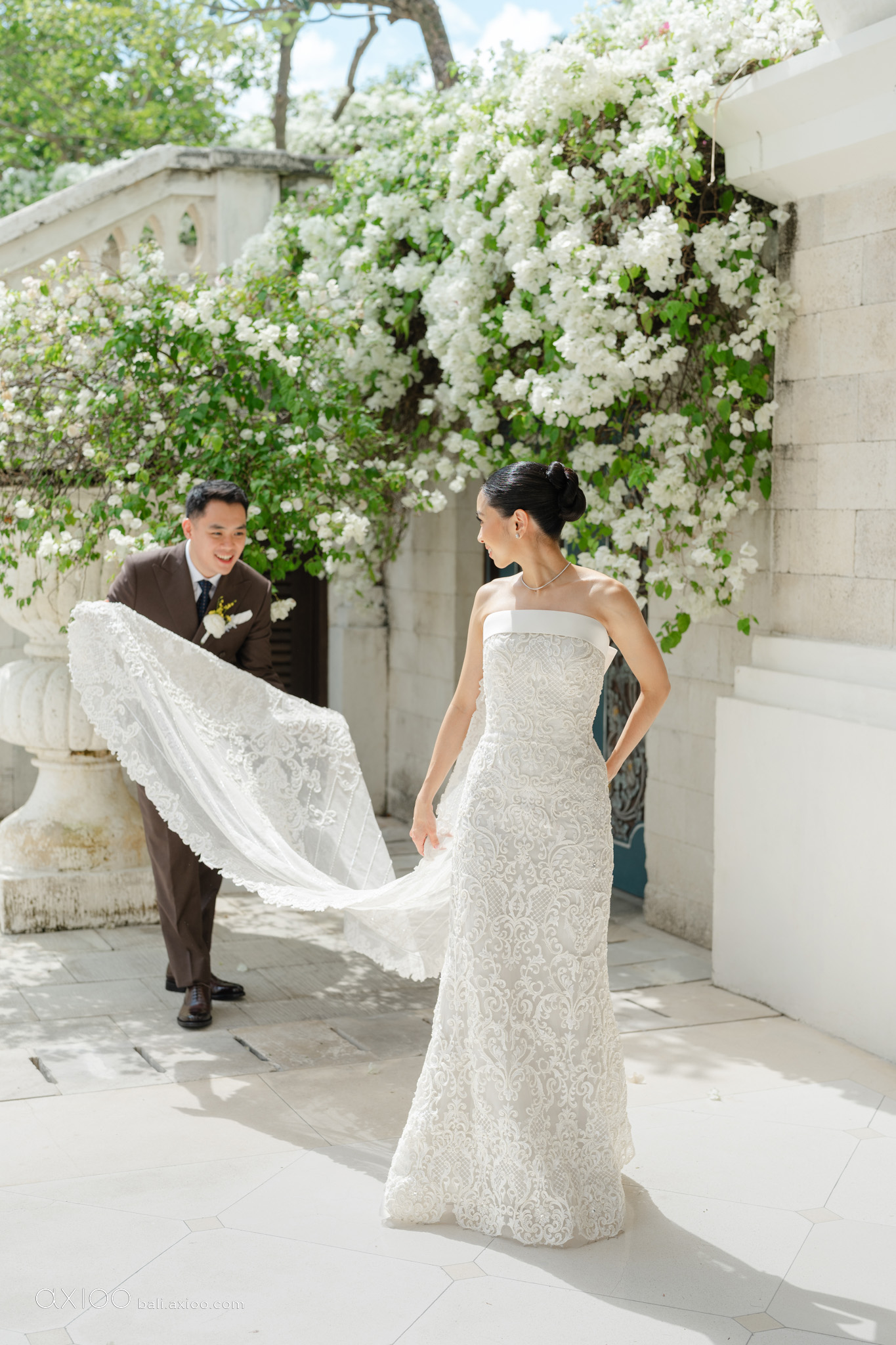 Axioo: An Estate State of Mind | Jumeirah Bali Wedding